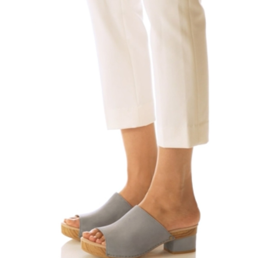 Dansko Women’s Maci Sandal